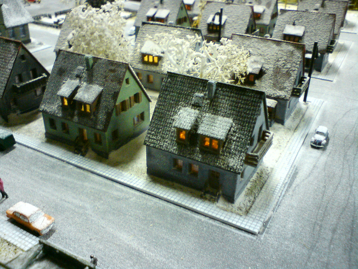 charile and the chocolate factory scale model