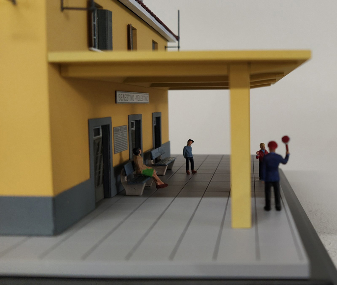 velestino-ose-train-station-building-scale-model