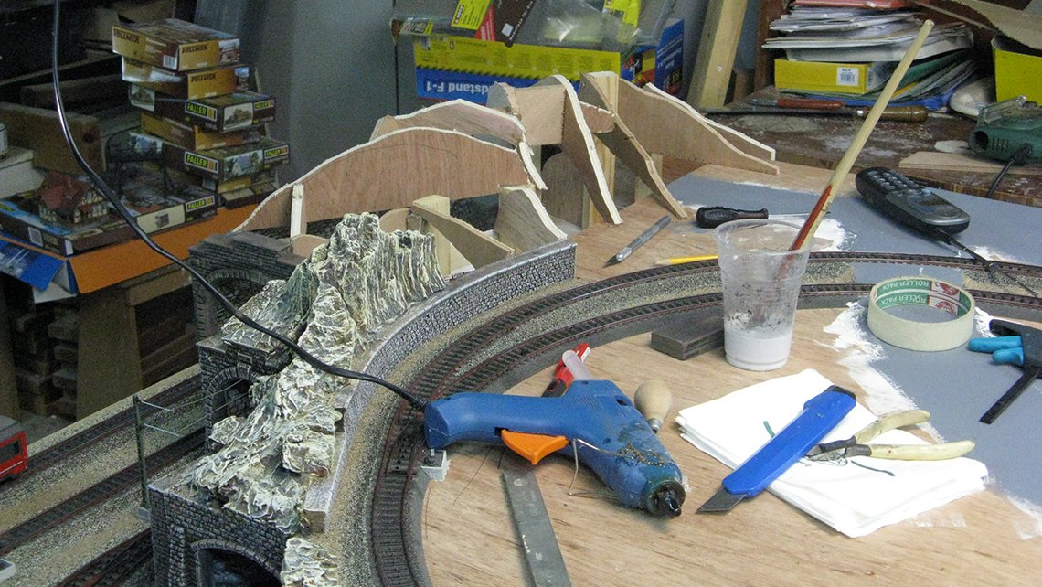 Model railroad mountain Modelling Centre