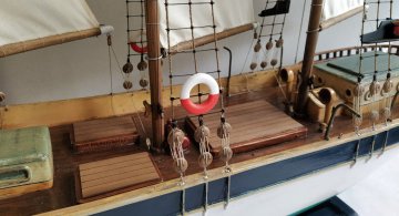 traditional-hand-made-wooden-greek-boat