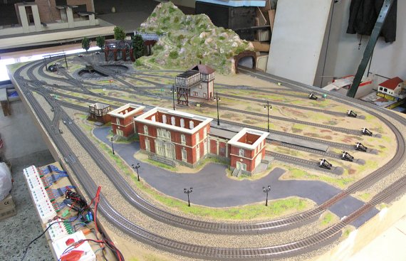 HO train layout HO model railroad μακετα τρενου