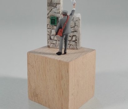 μινιατουρα ταχυδρομος miniature figure diorama postman